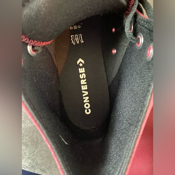 Converse Maroon High Tops Mens 10/ Womens 12 - Picture 7 of 7